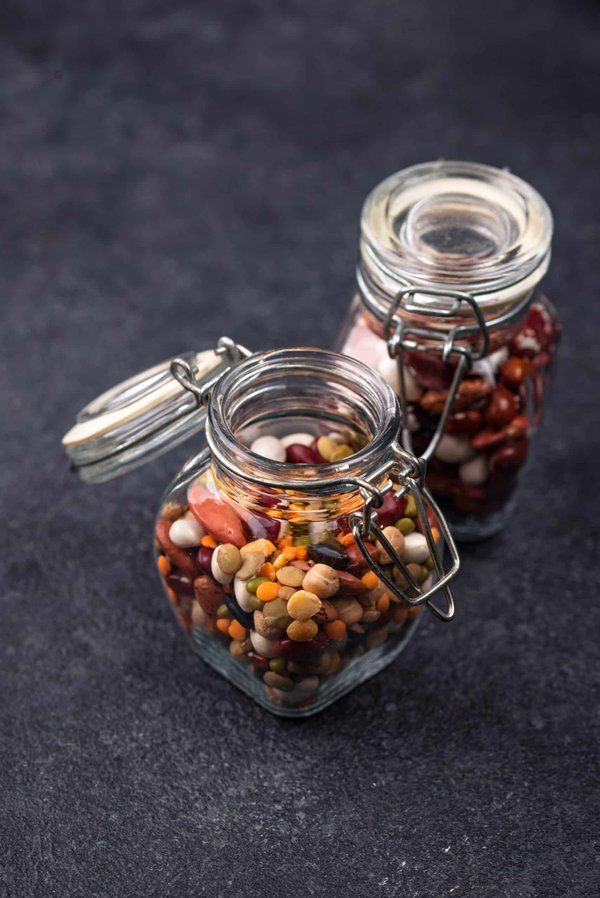 Quels légumes perpétuels sont recommandés pour un jardin urbain à faible entretien ?